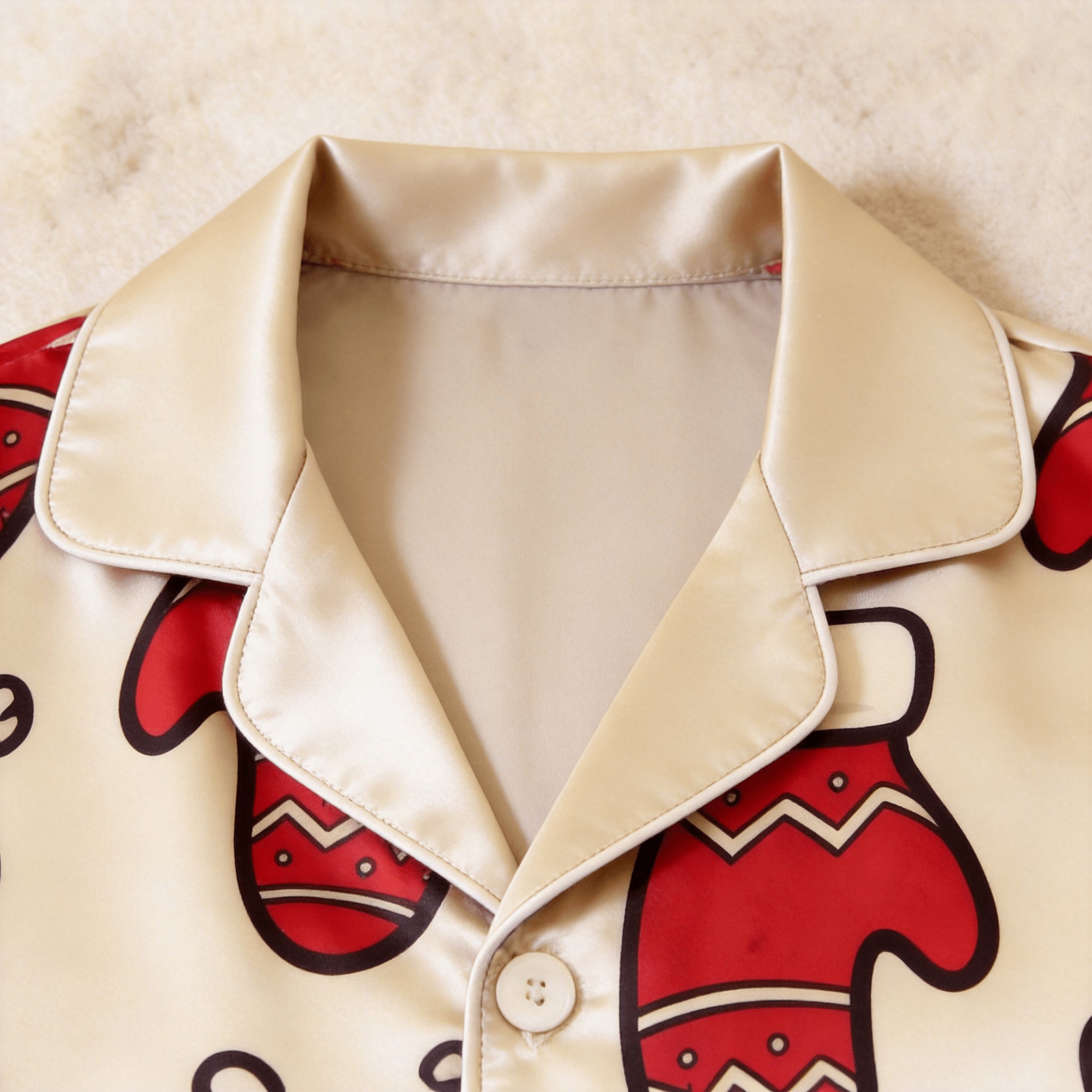 Red Mitten Print Satin Button-Up Family Christmas Pajamas Set