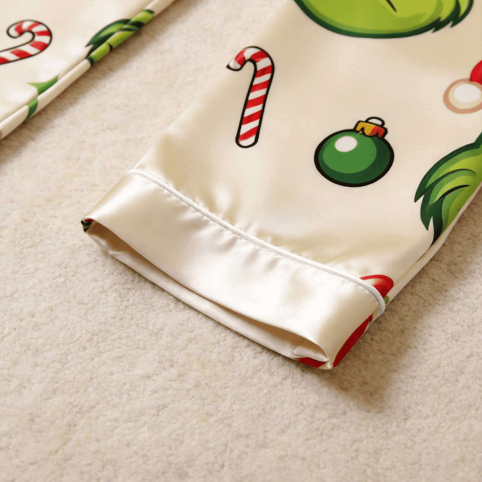 Angry Green Face & Who-Be-What Text Print Satin Button-Up Family Christmas Pajamas Set
