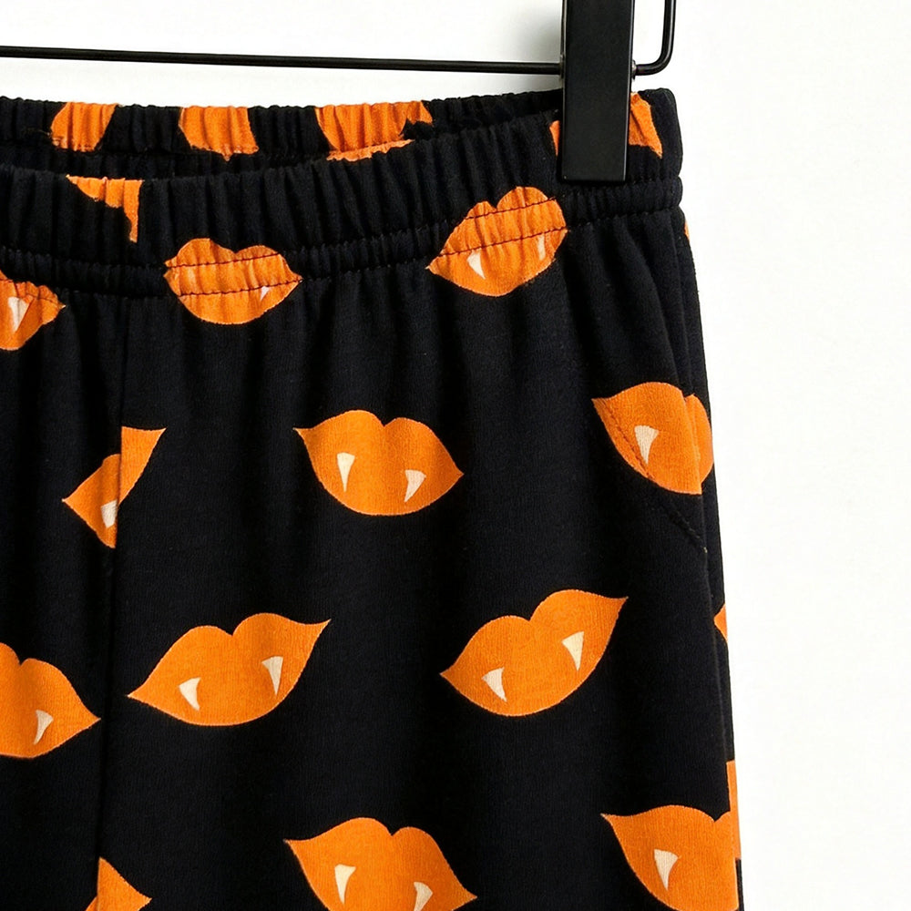 Spooky Halloween Vampire Lips Print Matching Family Pajama Set, Long Sleeve Henley Cotton Loungewear