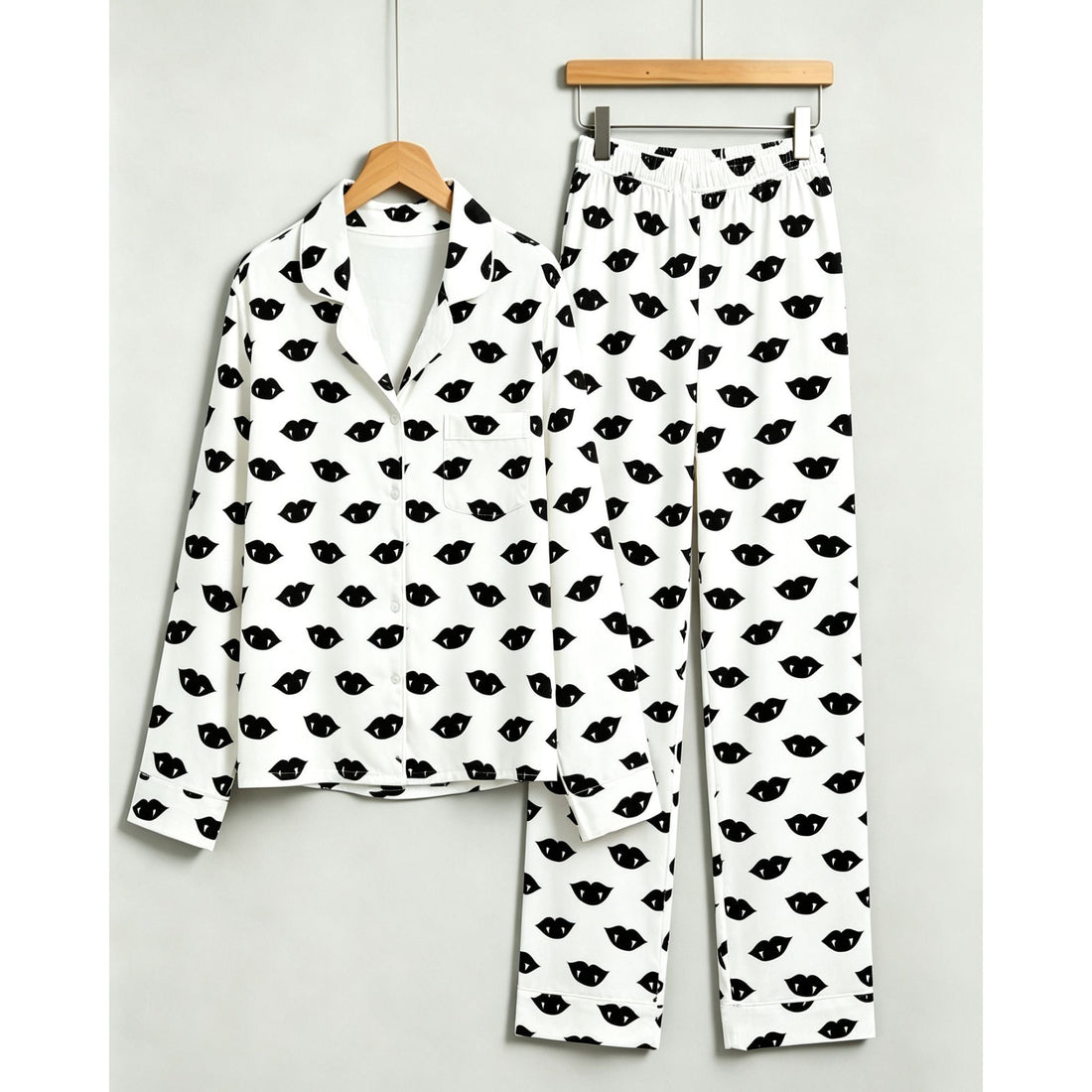 Minimalist Halloween Vampire Lips Print Matching Family Pajama Set, Button-Down Cotton Loungewear
