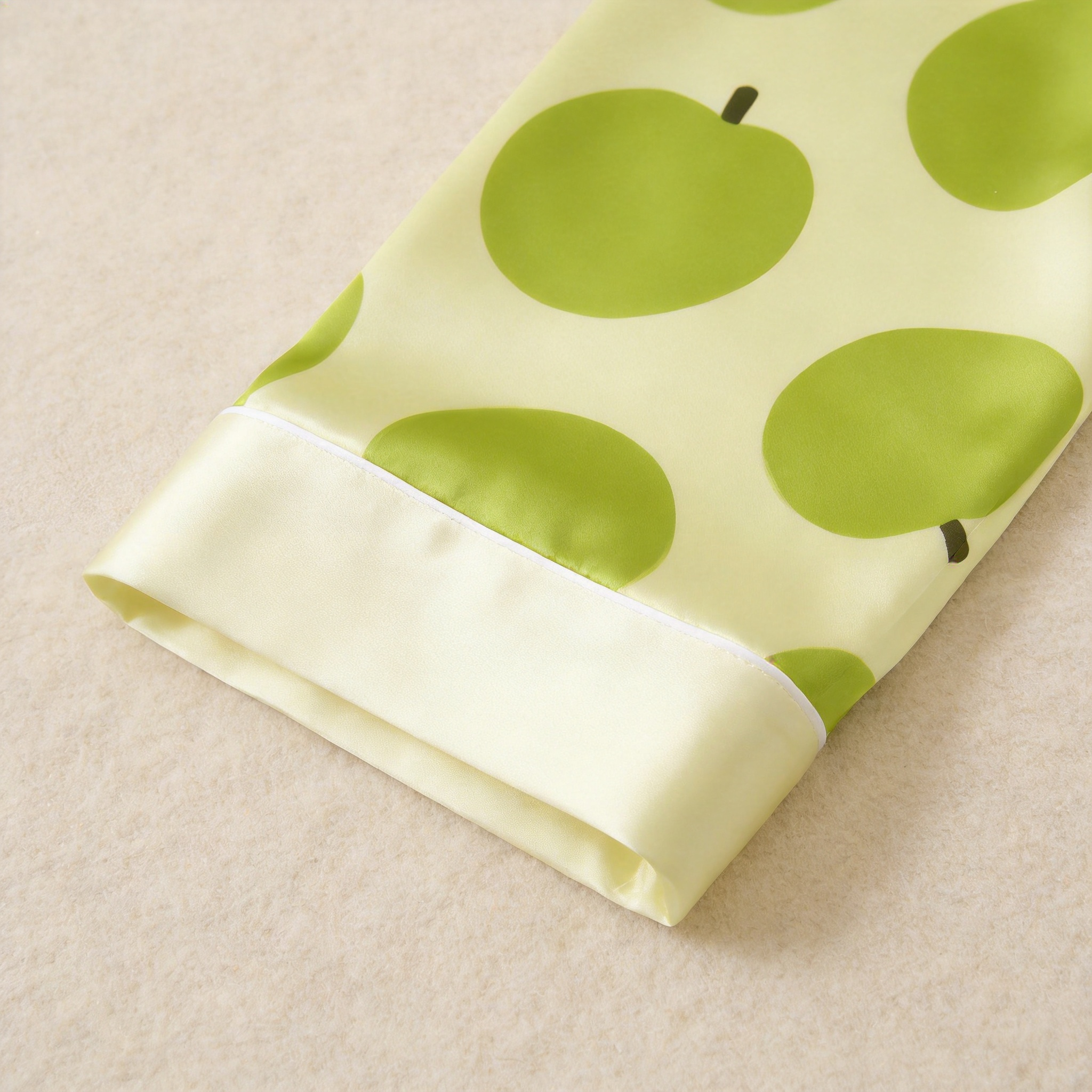 Fresh Green Apple Print Satin Matching Pajamas for Couples – Long Sleeve Button-Down Top & Pants Sleepwear Set