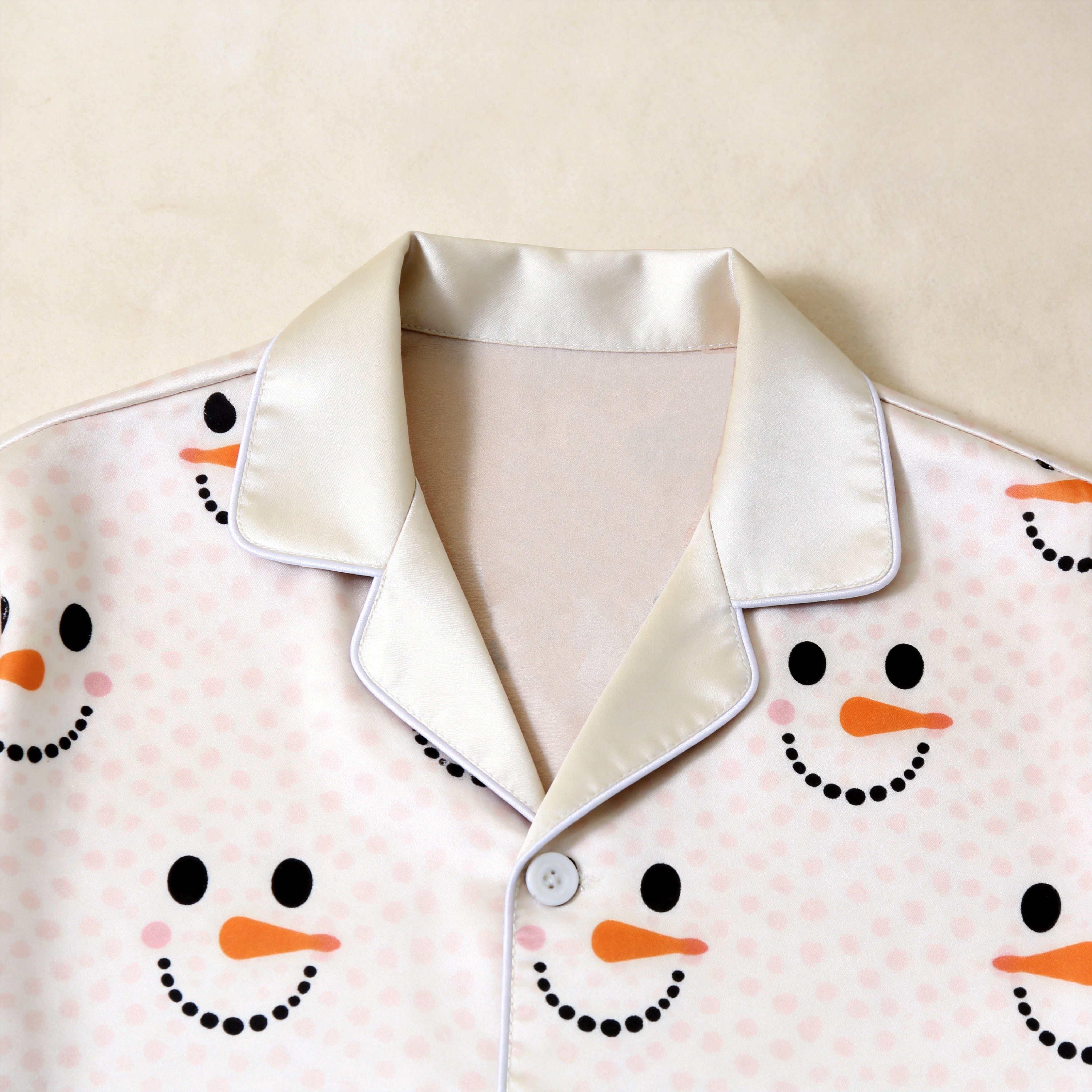 Cute Snowman Face Print Satin Button-Up Family Christmas Pajamas Set