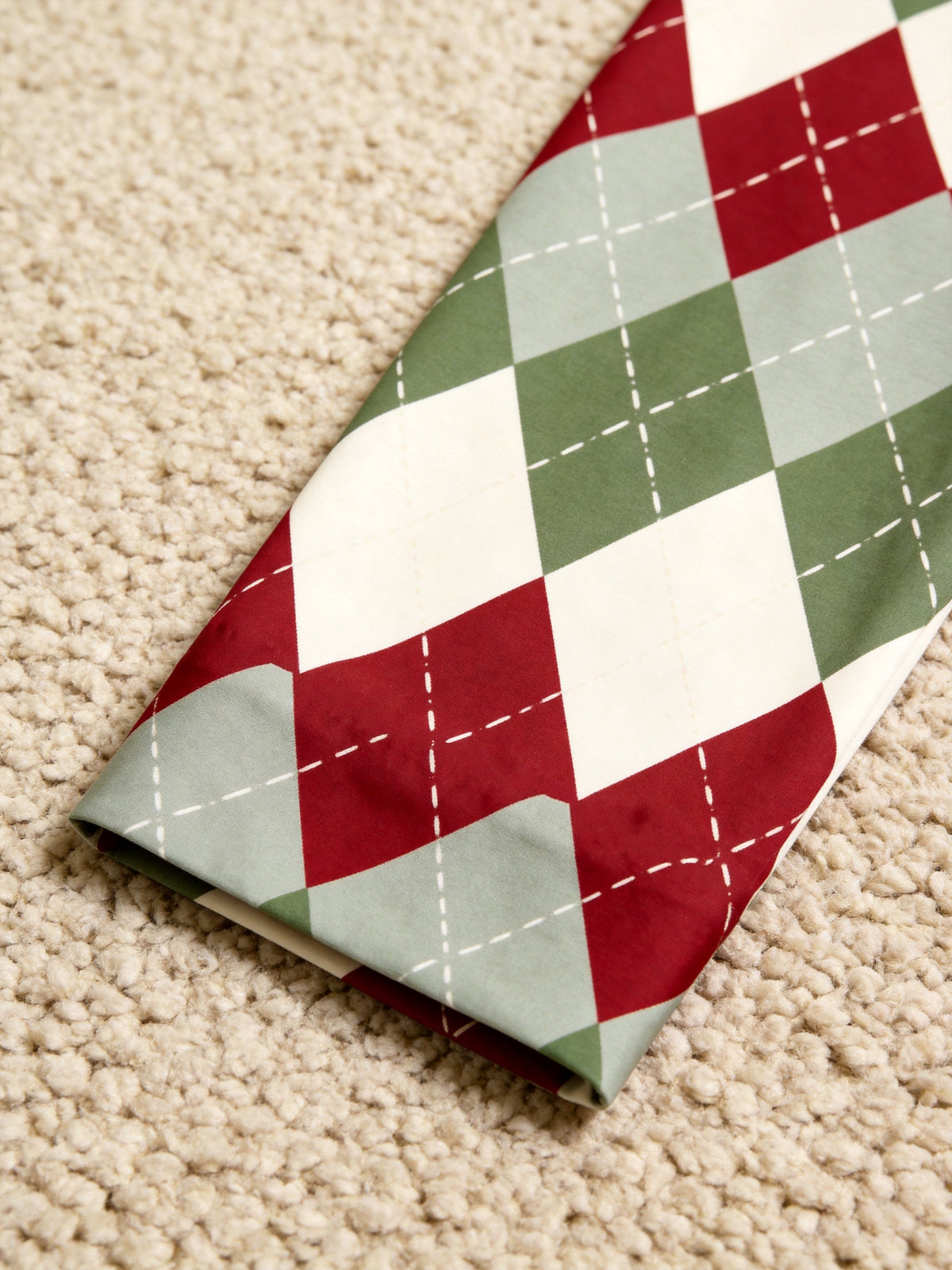 Two-Piece Set Matching Couple Christmas Red and Green and White Diamond-Shaped Grid Pajamas Button-Down Long Sleeve PJS Set with Pockets Festive Plaid Pajamas