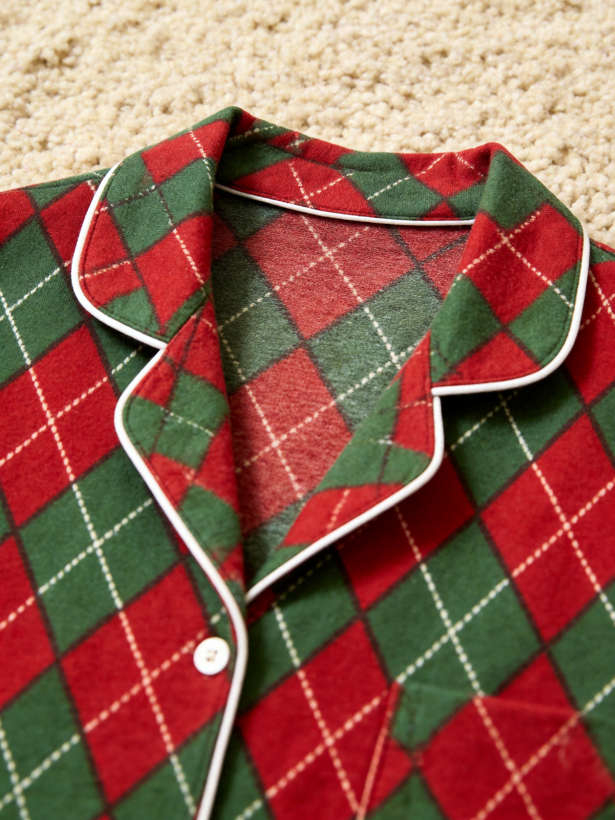 Matching Couple Christmas Pajamas - Red & Green Argyle Diamond Plaid Button-Down Sleep Set