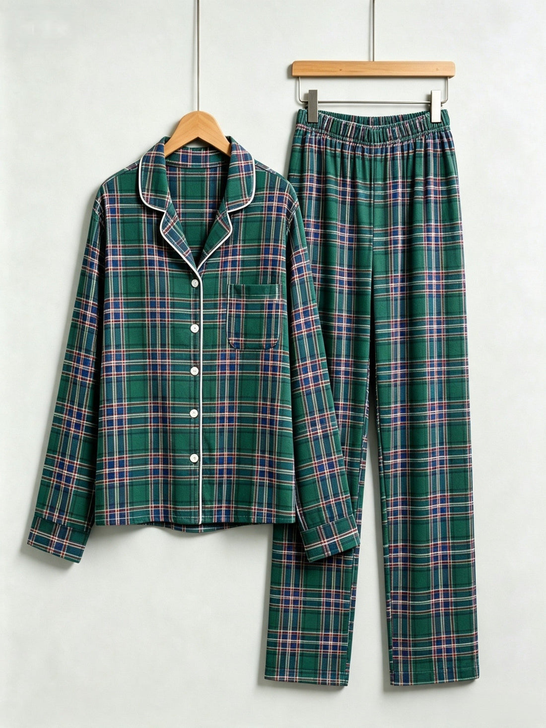 Classic Tartan Plaid Couple Christmas Pajamas - Dark Green Long-Sleeve Button-Down Sleep Set